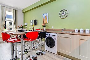 The Ship's Key Aparthotel