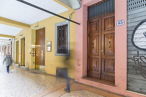 Bologna Rainbow Apartment