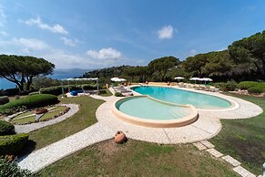 Residence Le Grazie Est