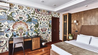 Shato Luxe Hotel