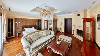 Shato Luxe Hotel