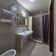 Shato Luxe Hotel
