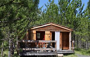 Terre des Baronnies. Cabanes