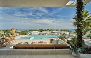 Four Seasons Resort Los Cabos at Costa Palmas