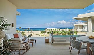 Four Seasons Resort Los Cabos at Costa Palmas