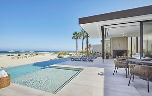 Four Seasons Resort Los Cabos at Costa Palmas