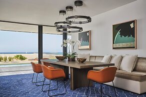 Four Seasons Resort Los Cabos at Costa Palmas