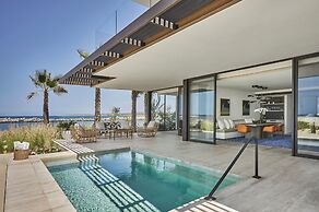 Four Seasons Resort Los Cabos at Costa Palmas