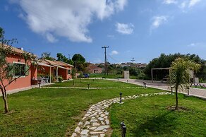 Comfeto & Mandolato Sweet Houses