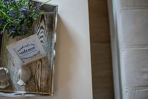 Comfeto & Mandolato Sweet Houses