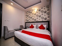 OYO 24943 Hotel Airport Zone Olive