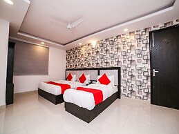 OYO 24943 Hotel Airport Zone Olive