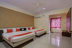 OYO 24259 Hotel Blue Inn