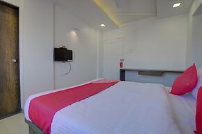 OYO 17036 Rk's Regency