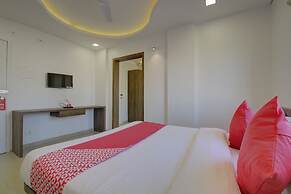 OYO 17036 Rk's Regency