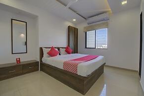 OYO 17036 Rk's Regency