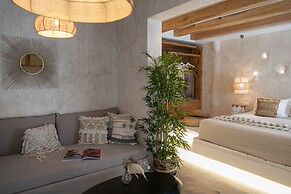 Terra Fos Naxos Studios