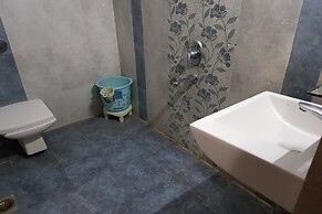 OYO 23649 Hotel Anand