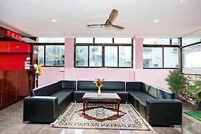 Capital O 14489 Hotel Aryan