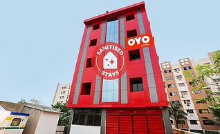 Capital O 14489 Hotel Aryan