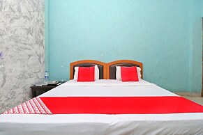 OYO 27012 Hotel Sk Residency