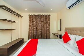 OYO Flagship 18680 Olivia Comforts