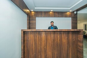 OYO Flagship 18680 Olivia Comforts