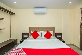 OYO Flagship 18680 Olivia Comforts