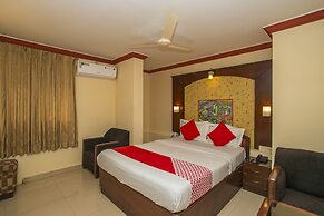 OYO 19227 Hotel Classic Comfort