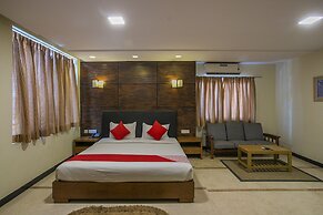 OYO 27859 Agi Dynasty Suites