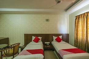 OYO 27859 Agi Dynasty Suites