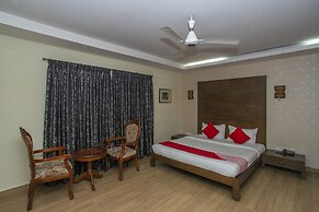 OYO 27859 Agi Dynasty Suites