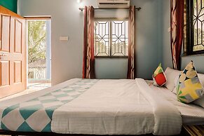 OYO 19176 Home River View 2BHK Siolim