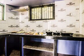 OYO 19176 Home River View 2BHK Siolim