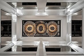 Glass Light Hotel & Gallery, Autograph Collection