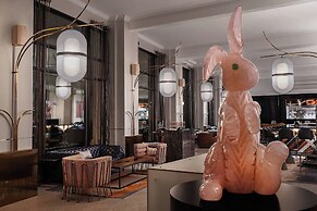 Glass Light Hotel & Gallery, Autograph Collection