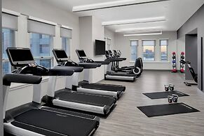 Glass Light Hotel & Gallery, Autograph Collection