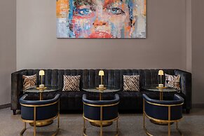 Glass Light Hotel & Gallery, Autograph Collection