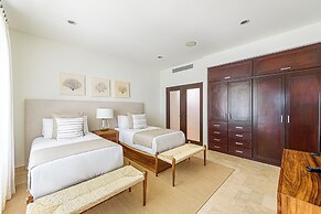 Playa de La Paz Condominiums