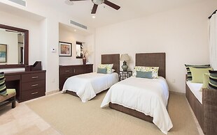 Playa de La Paz Condominiums