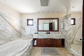 Playa de La Paz Condominiums