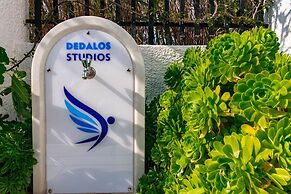 Dedalos Studios Naxos