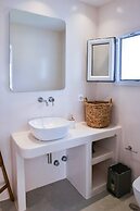 Dedalos Studios Naxos