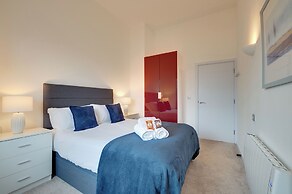 Crown Apartments By Week2Week