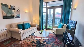 Crown Apartments By Week2Week