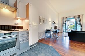 Crown Apartments By Week2Week