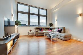 Crown Apartments By Week2Week