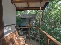Los Vivos Beachfront Experience