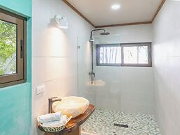 Los Vivos Beachfront Experience