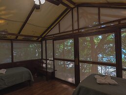 Los Vivos Beachfront Experience